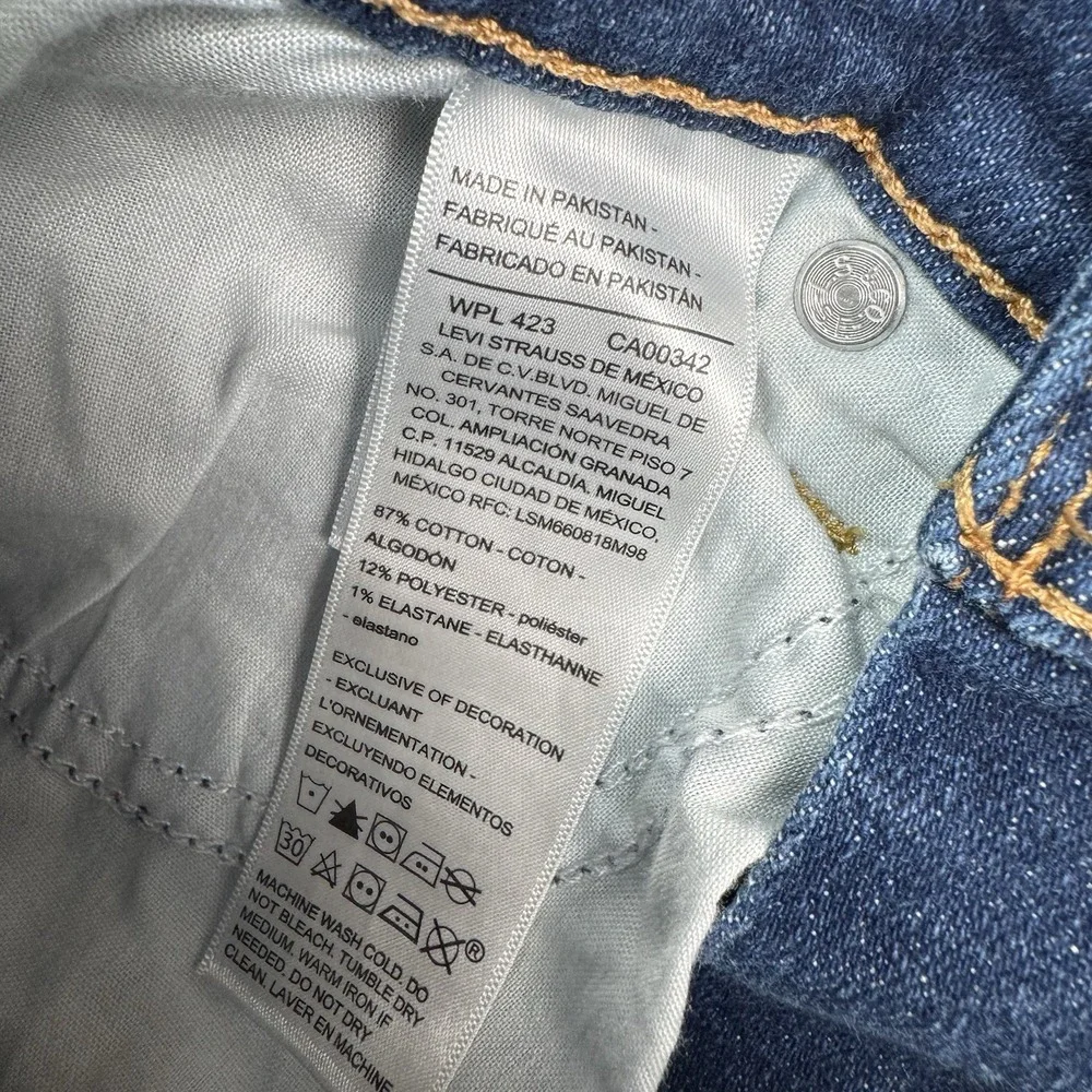 Levi's Shorts Womens 4 Fits 26x4.5 Cut Off Heritage High Rise Blue Denim